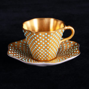 英國Coalport琺瑯立體珠點花瓣型杯碟組