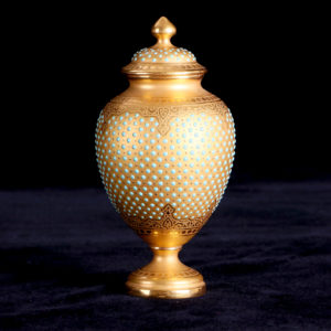 英國立體珠點花器