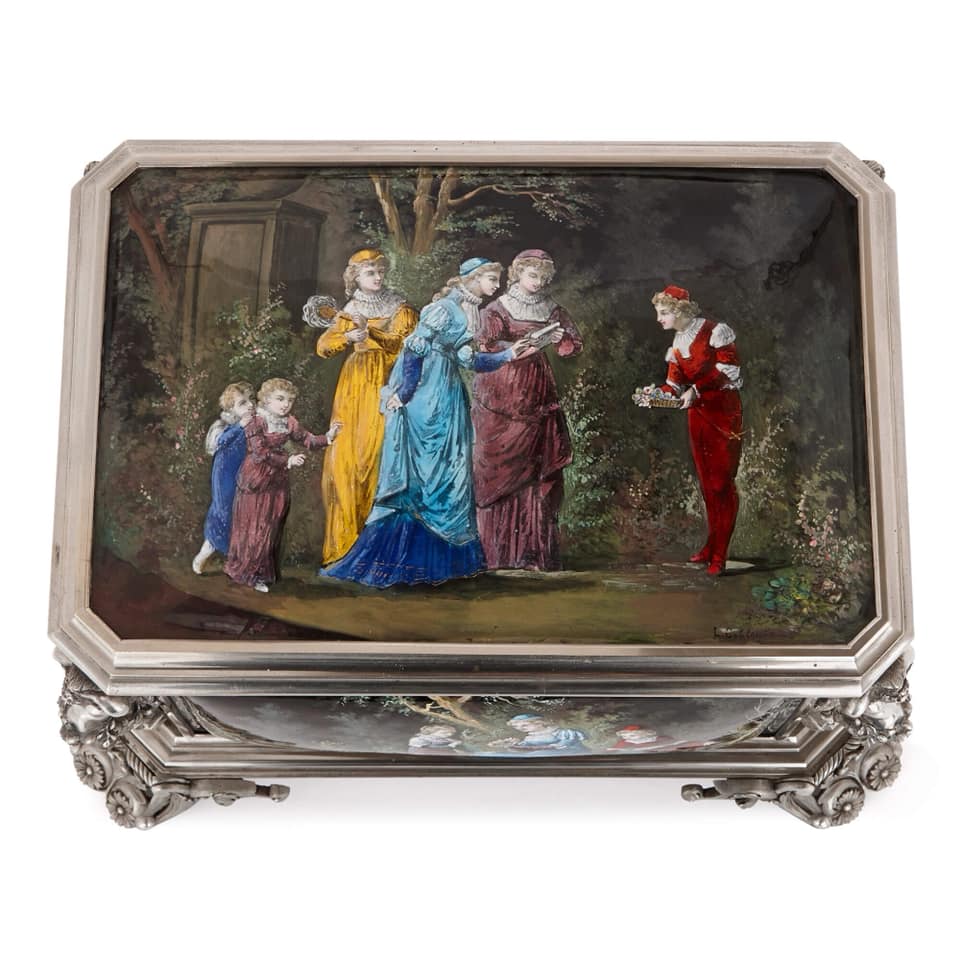 文藝復興風格利摩日琺瑯700銀藏寶盒