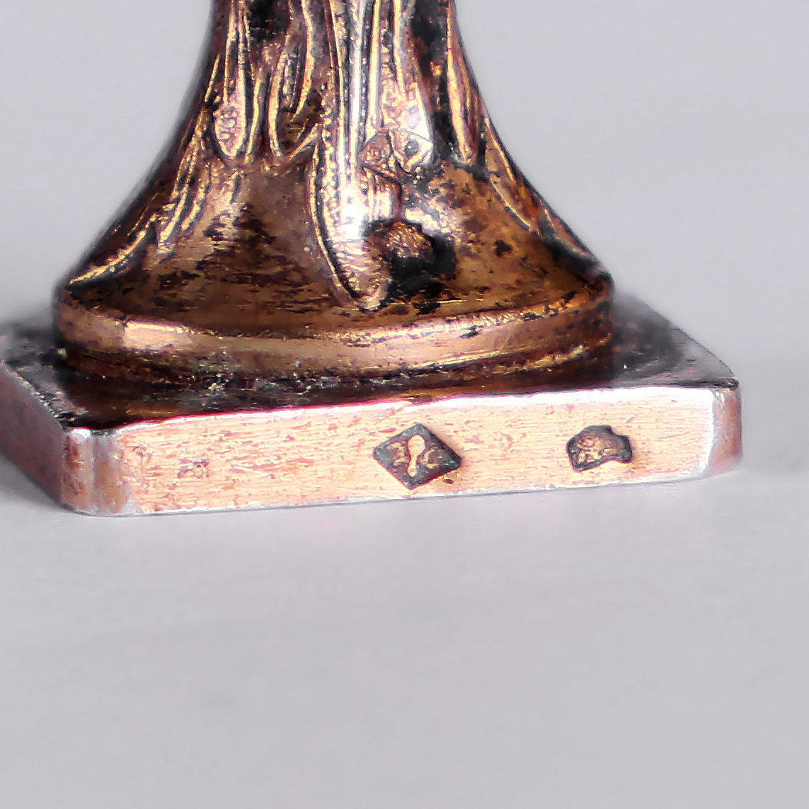 法國銀鍍金緞帶徽章(刻有家徽):圖片 4