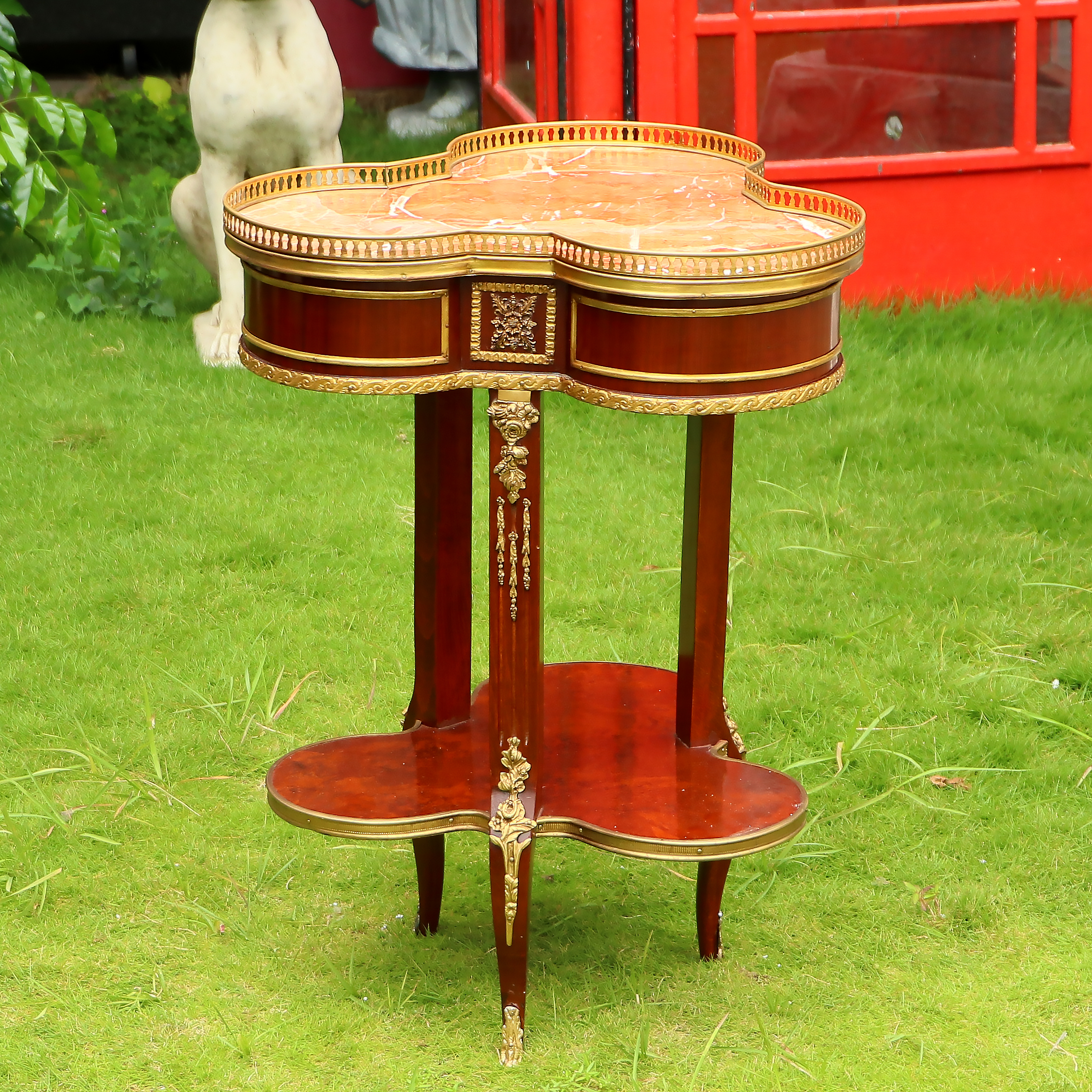 義大利三葉形崁銅大理石小邊桌