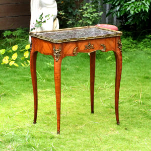 法國路易十五風格大理石面邊桌