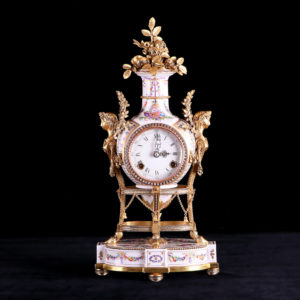 英國維多利亞和亞伯特博物館館藏座鐘