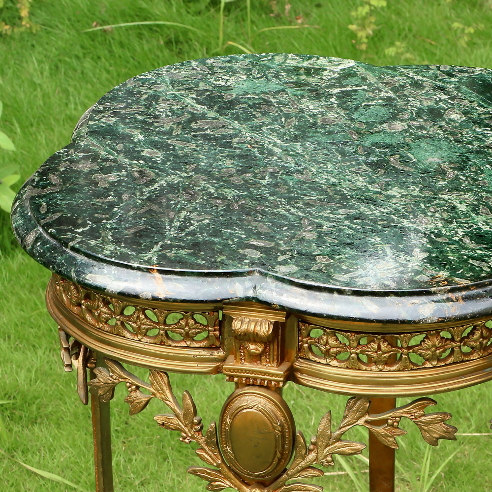 貴族訂製路易十五風格大理石葉型全銅鏤空邊桌(一對):圖片 2