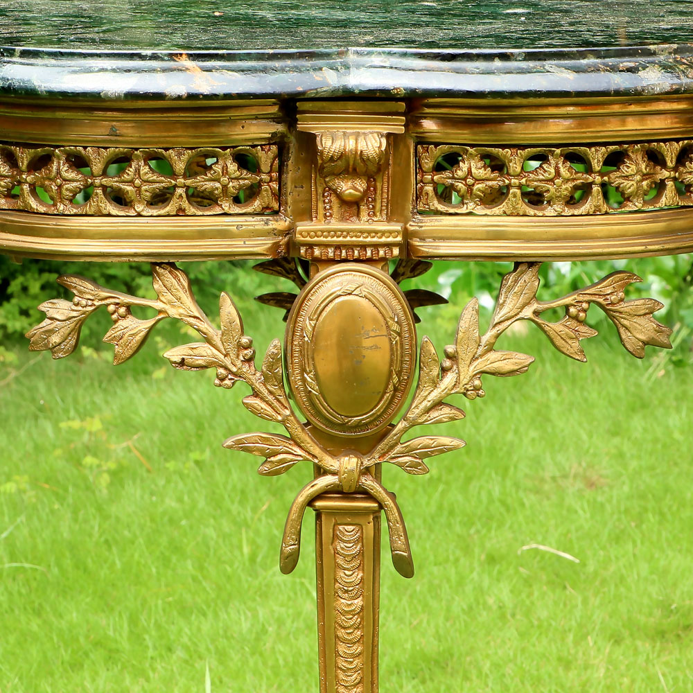 貴族訂製路易十五風格大理石葉型全銅鏤空邊桌(一對):圖片 4