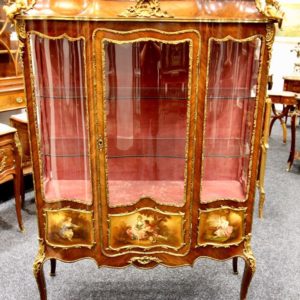 法國路易十五華鐸畫風Vernis Martin鎏金展示櫃