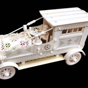 全手工雕刻古董老爺車