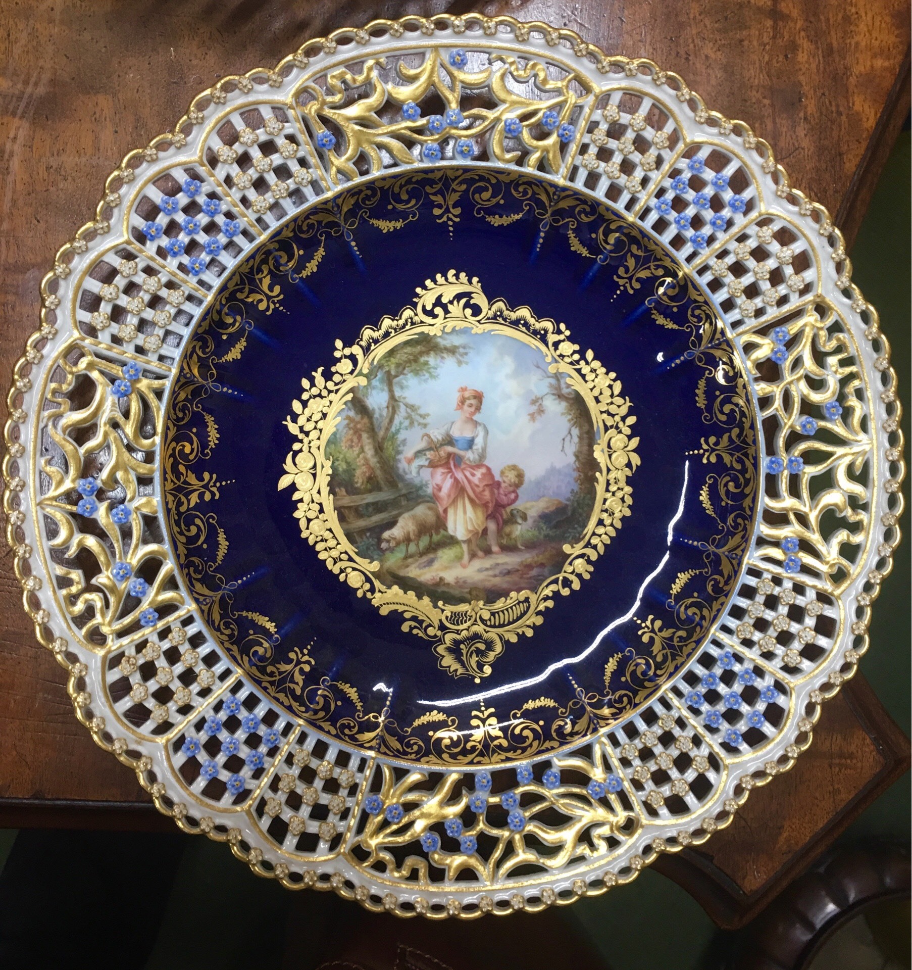 Meissen全手繪鏤空盤(共二片)