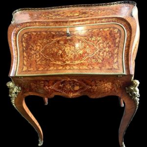 法國皇室訂製寫字桌