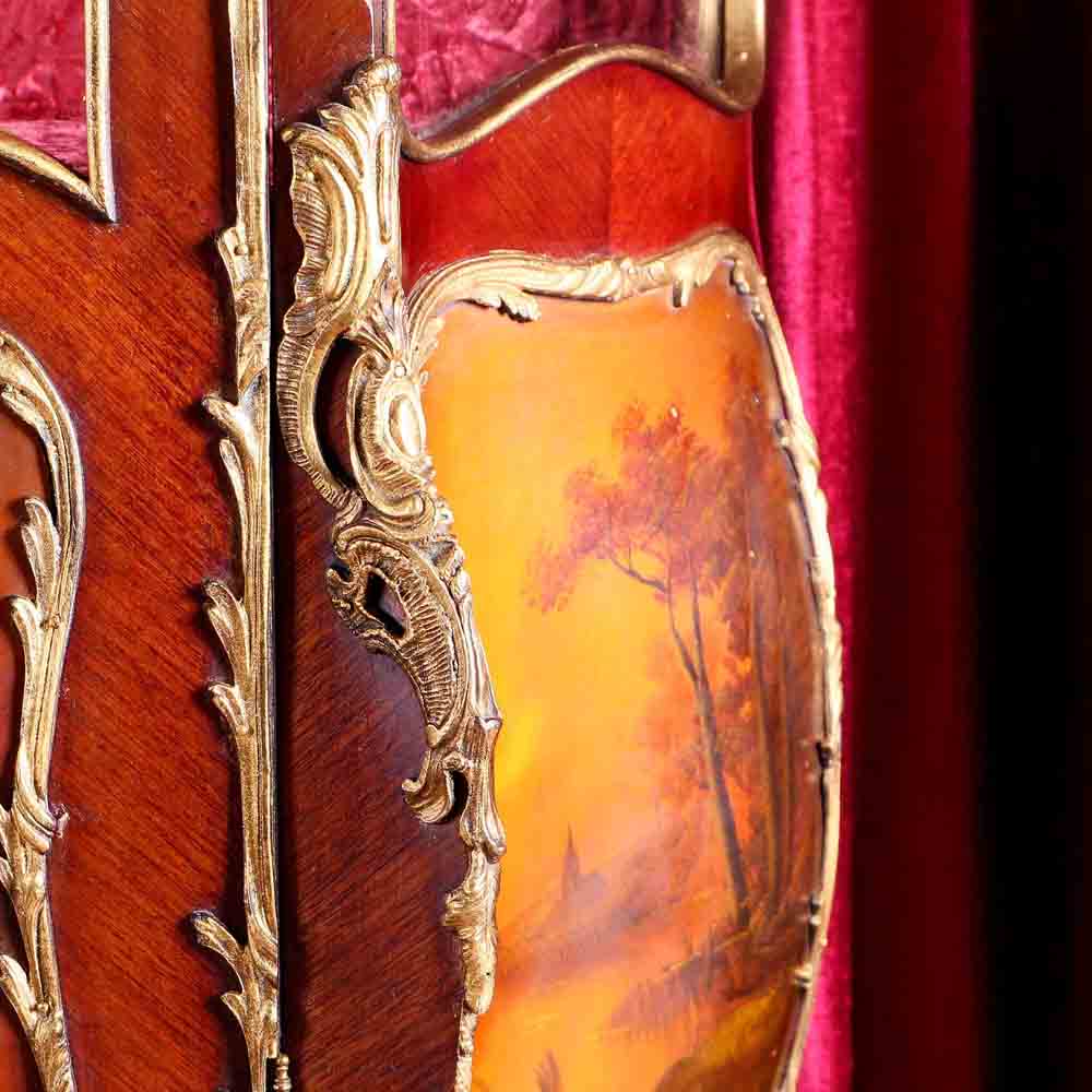 法國路易十五華鐸畫風Vernis Martin鎏金雙門展示櫃:圖片 8