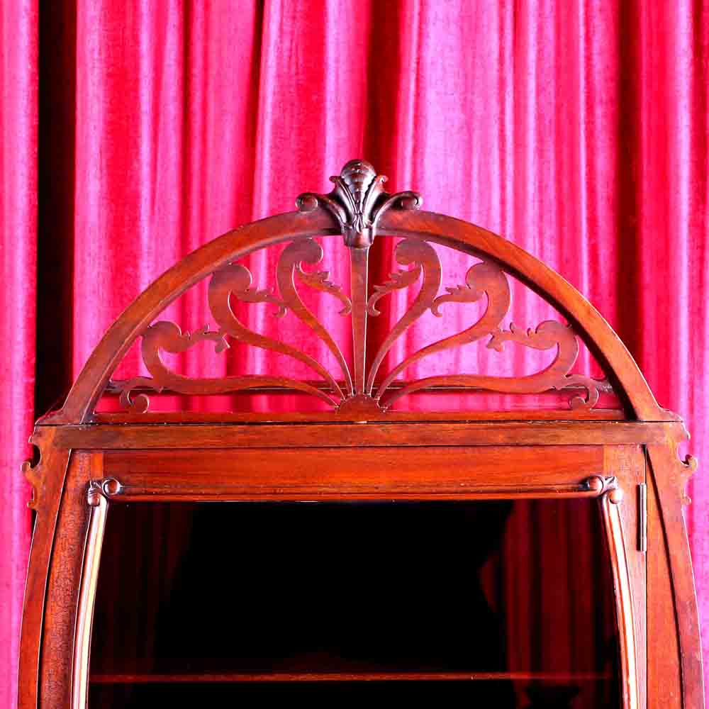 英國桃花心木手工雕刻蛋型展示櫃:圖片 3