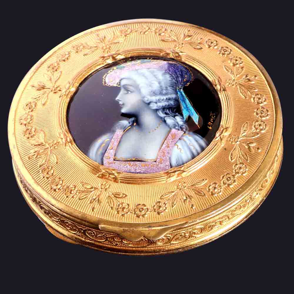 法國利摩日琺瑯鎏金粉盒:圖片 2