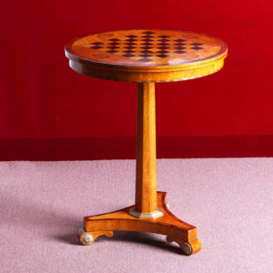 英國緞木手工鑲嵌西洋棋桌