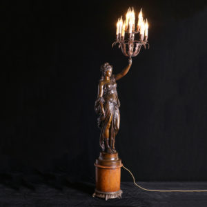 法國名雕塑家Mathurin Moreau女神銅雕立燈