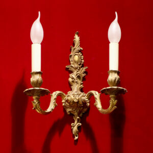 法實銅浮雕洛可可風格雙燈壁燈