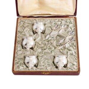 法國新古典主義風格鼎型銀魚子醬組