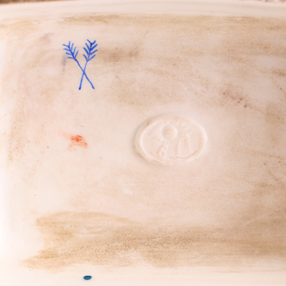 法國Porcelaine de Paris緞帶繽紛花藍雙面手繪雙耳花器一對:圖片 5