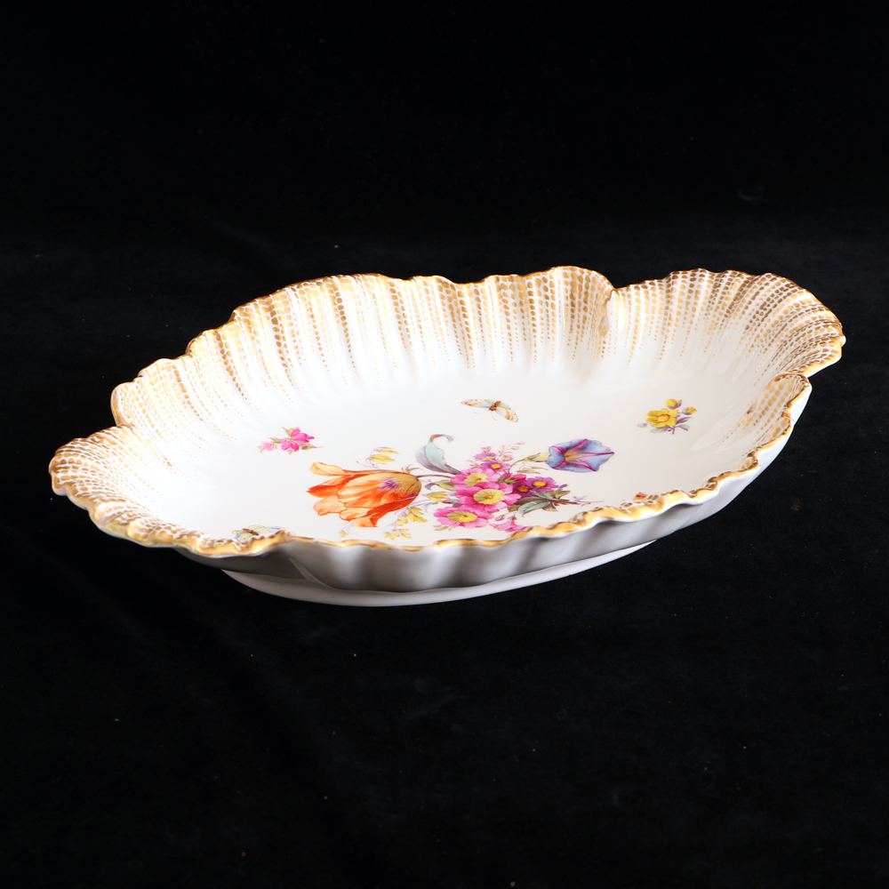 德KPM窯廠150週年蝴蝶花卉不規則描金盤:圖片 2