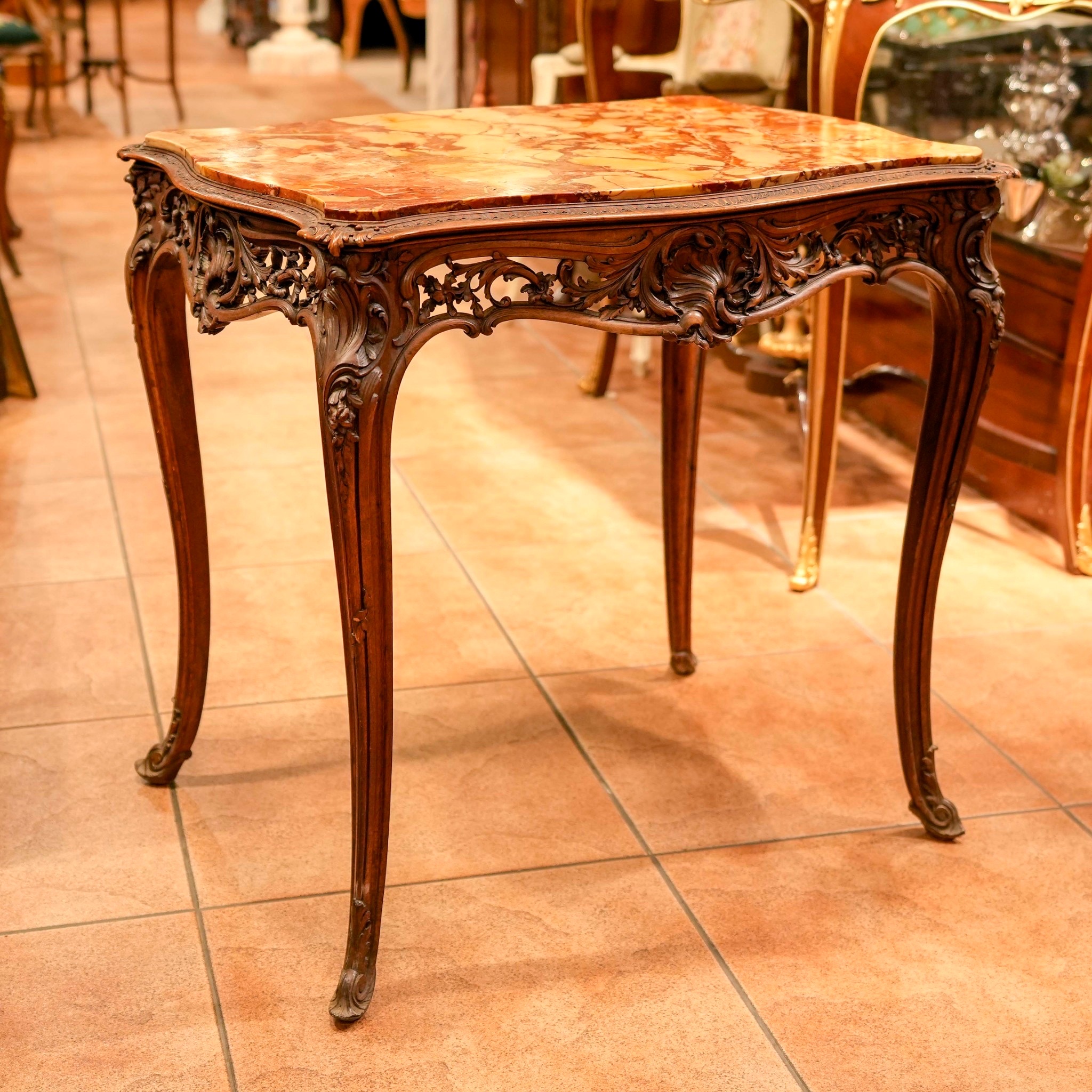 法國洛可可風格鏤空雕刻大理石邊桌